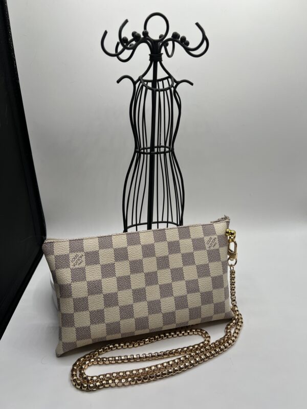 Pearl Ivy's HB White Checkered Clutch Crossbody